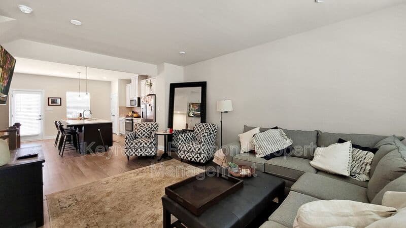 Richmond House: 2108 Semmes Avenue