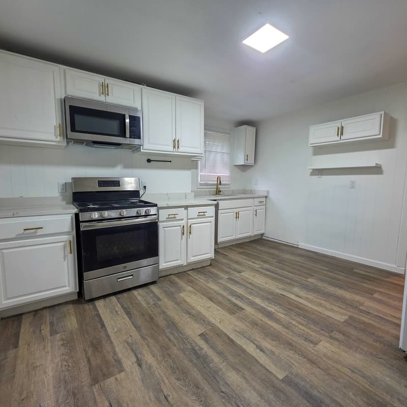 Pittsburgh House: 110 Kirk Avenue