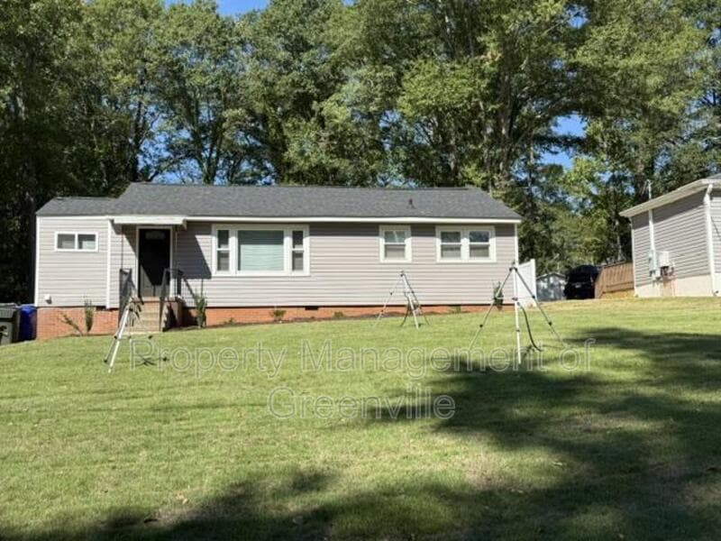 Greenville House: 436 Potomac Ave