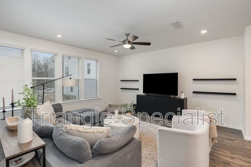 Raleigh Townhome: 6946 Leesville Road