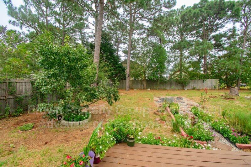 Spring Lake House: 111 Kristin Ave