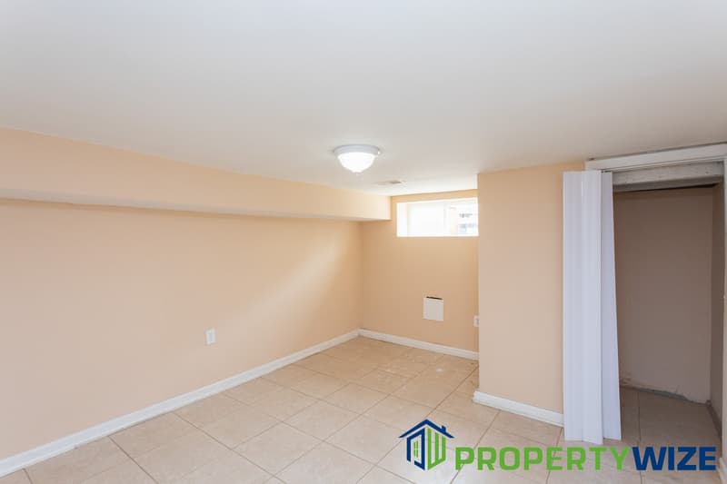 Baltimore Townhome: 2608 McElderry Street