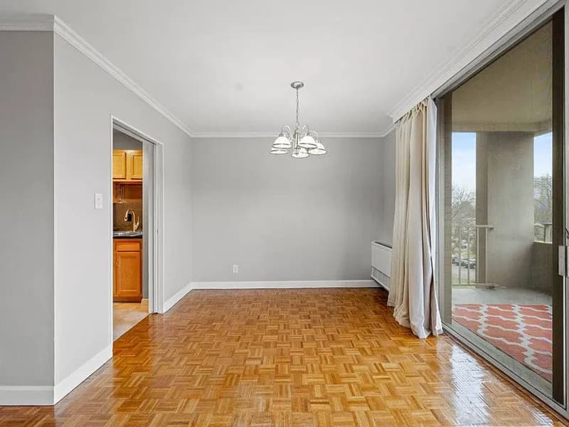 Cincinnati Condo: 2324 Madison Rd