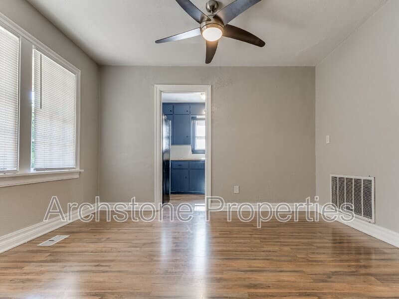 Oklahoma City House: 2006 Northwest 26th Street