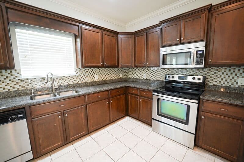 Ludowici House: 28 Murray Crossing Blvd NE
