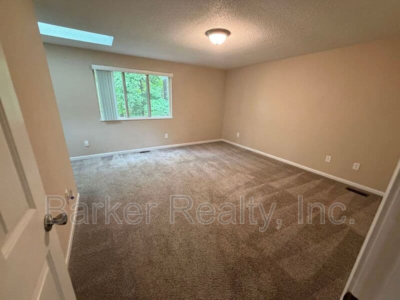 Cary House: 507 Trappers Run Drive