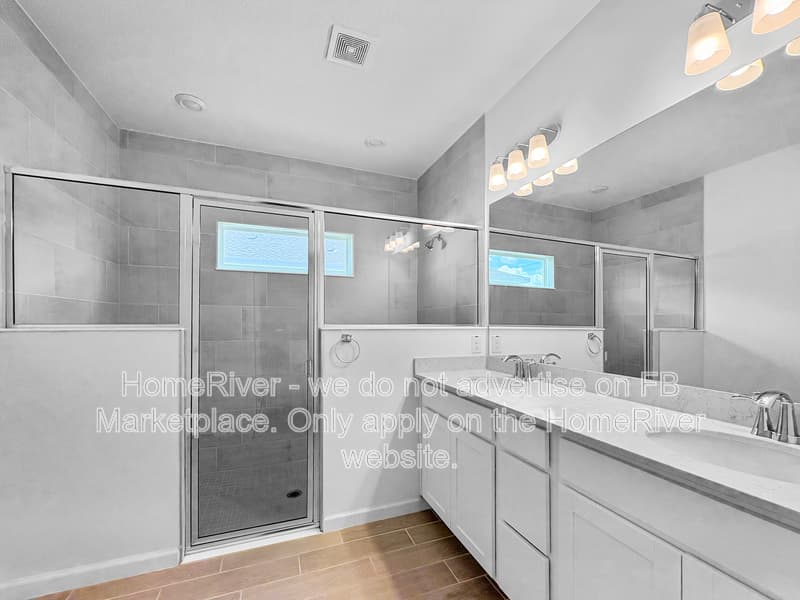 Ocala House: 4477 NW 14th Loop