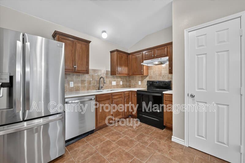 Fort Worth House: 756 River Garden Drive