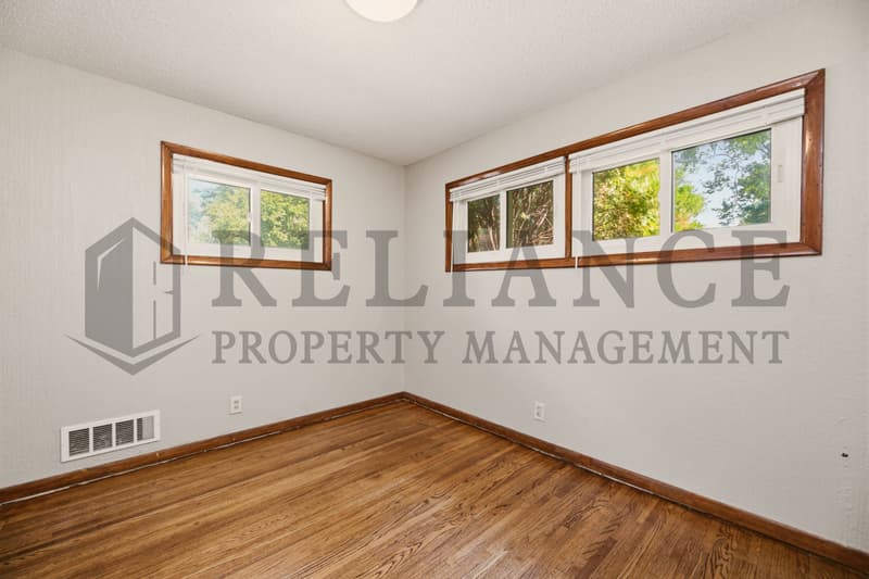 Wichita House: 9923 West Binter Lane