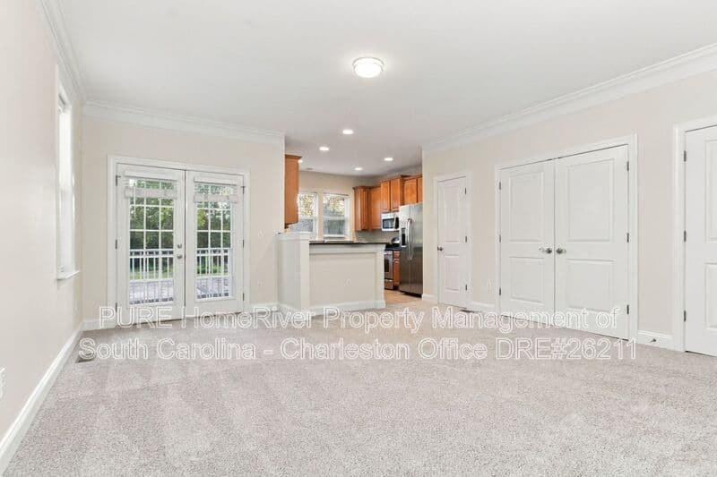 Mt Pleasant House: 1205 Dingle Rd
