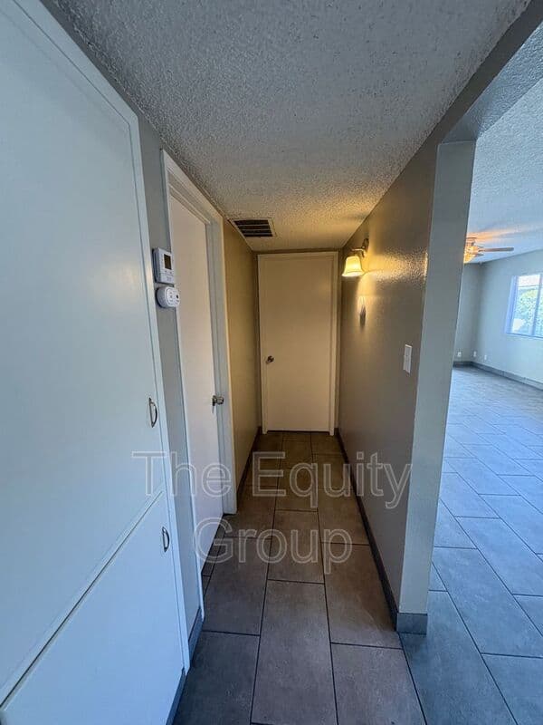 Visalia Condo: 3108 West Walnut Ave