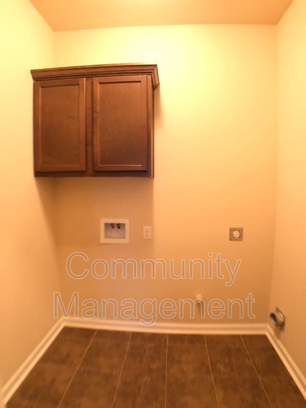 Denham Springs House: 13838 Ponderosa Dr