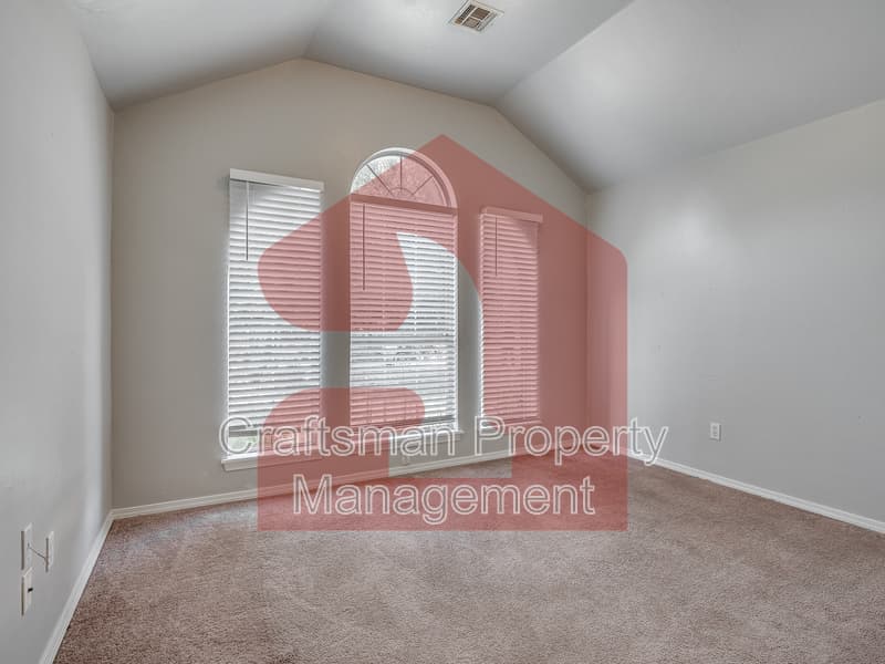 Oklahoma City House: 2701 Silvertree Drive