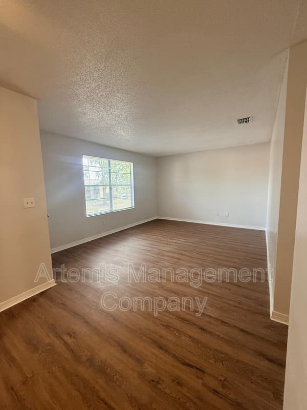Orange Park Condo: 460 Crabapple Court - C