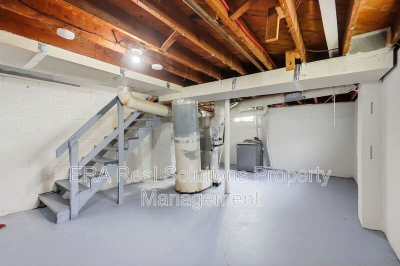 Columbus Condo: 2065 W Mound St