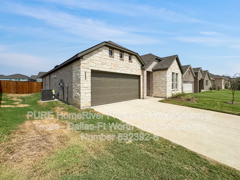 Crandall House: 2233 Starstruck Ct