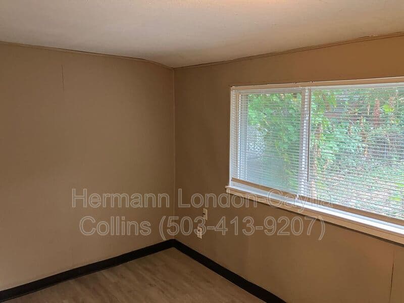 Saint Louis House: 4618 June Avenue