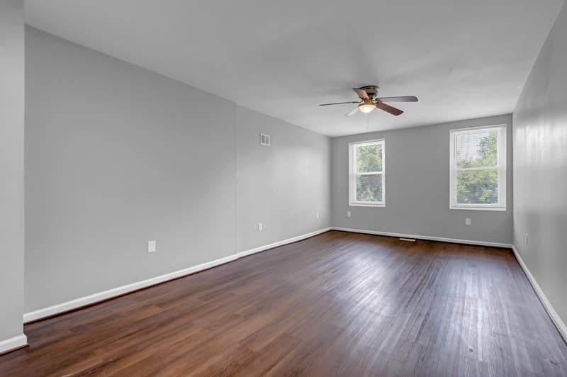 Baltimore Condo: 2103 Chelsea Terrace - 2