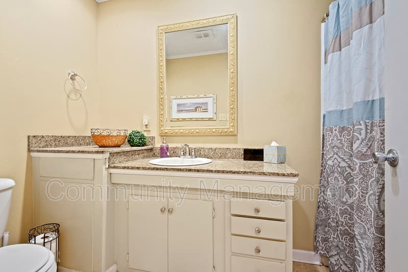 Baton Rouge Condo: 7950 Jefferson Hwy
