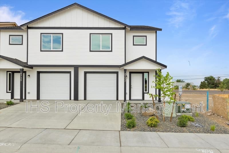 Kennewick House: 1148 N Yost St.