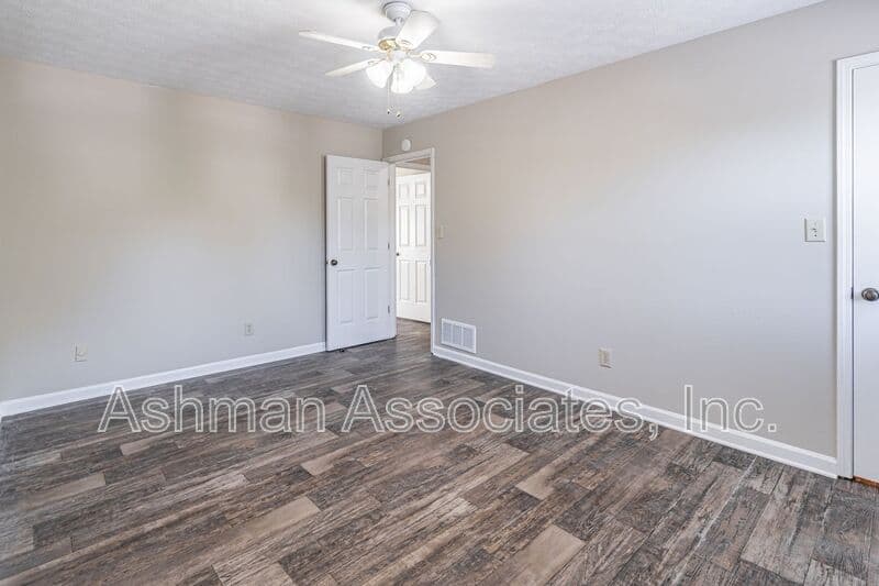 Alpharetta House: 3235 Cape Cir.
