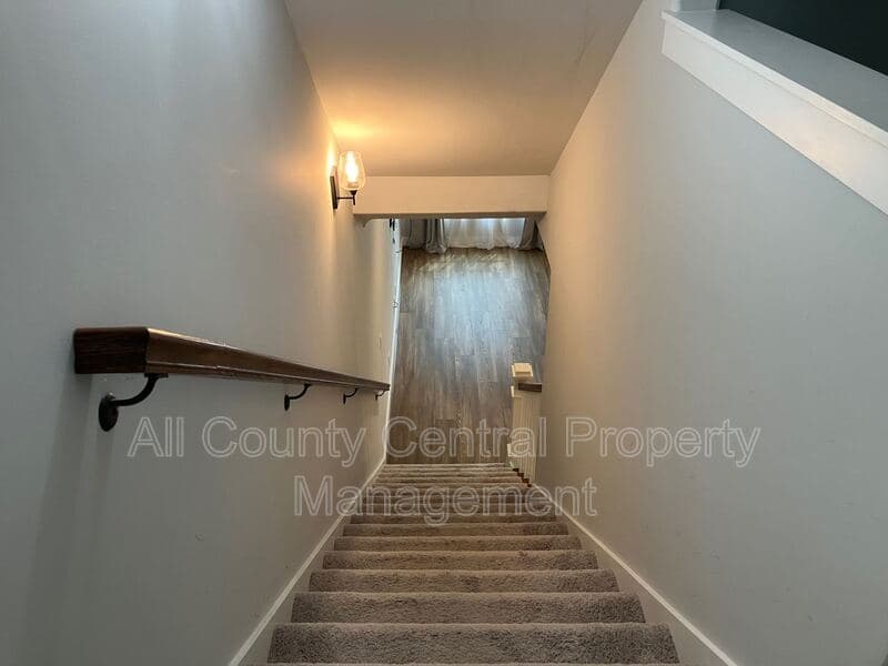 Bessemer House: 415 Sunbelt Dr
