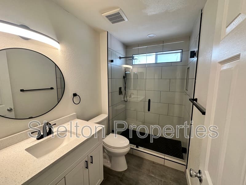 Sun City House: 10806 W Camelot Cir