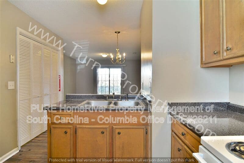 Columbia House: 3800 Plowden Rd