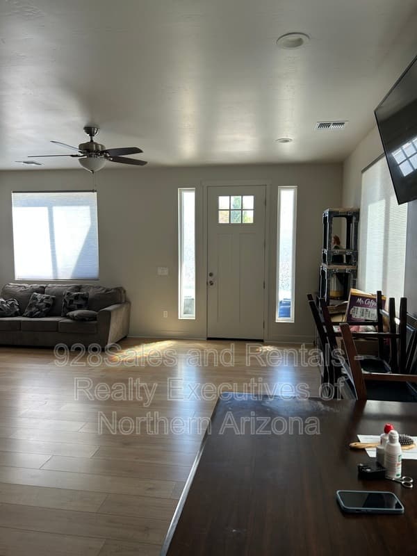 Flagstaff Townhome: 2107 N West St