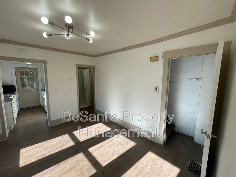 Pittsburgh Condo: 731 Ravenswood Avenue