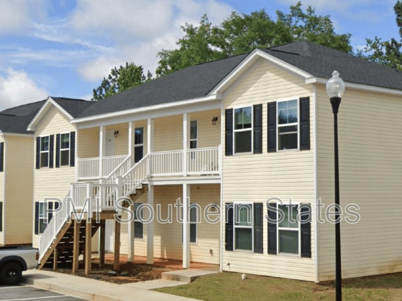 Easley Condo: 200 Walnut Hill Dr