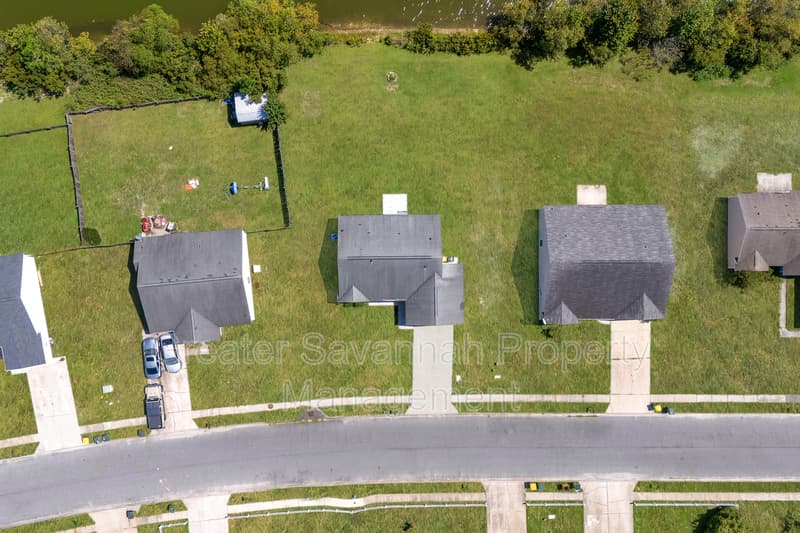 Guyton House: 109 Willow Drive