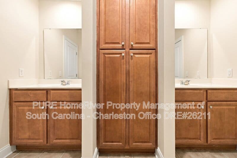 Mt Pleasant House: 1205 Dingle Rd