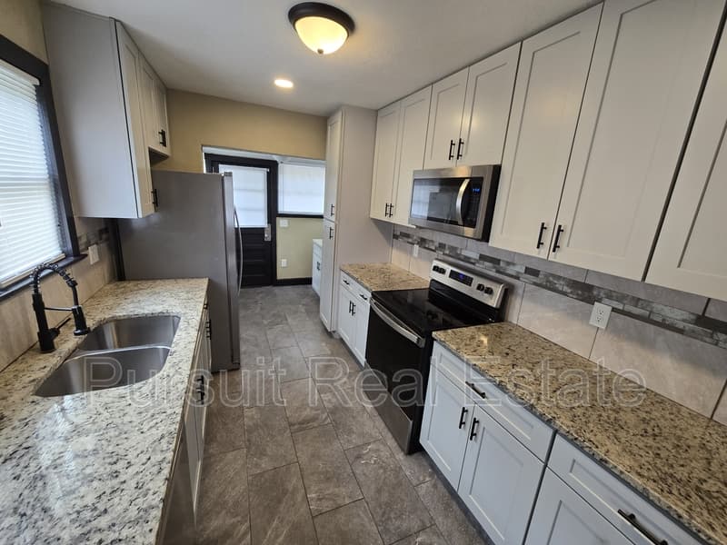 Jacksonville House: 41 Tallulah Avenue