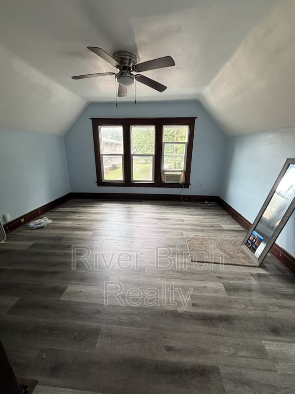Springfield Condo: 627 New Street - 2