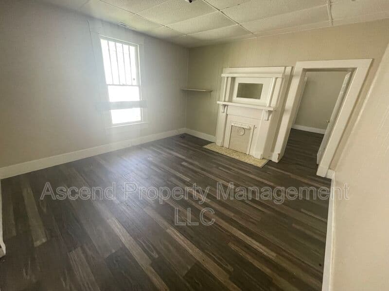 Chattanooga Condo: 2810 E 46th St, Chattanooga, TN 37407 - Unit B