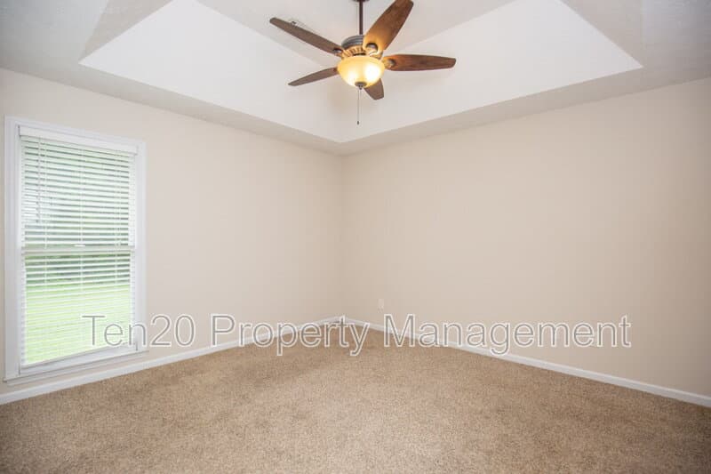 Smiths Station House: 21 Lee Rd 2004