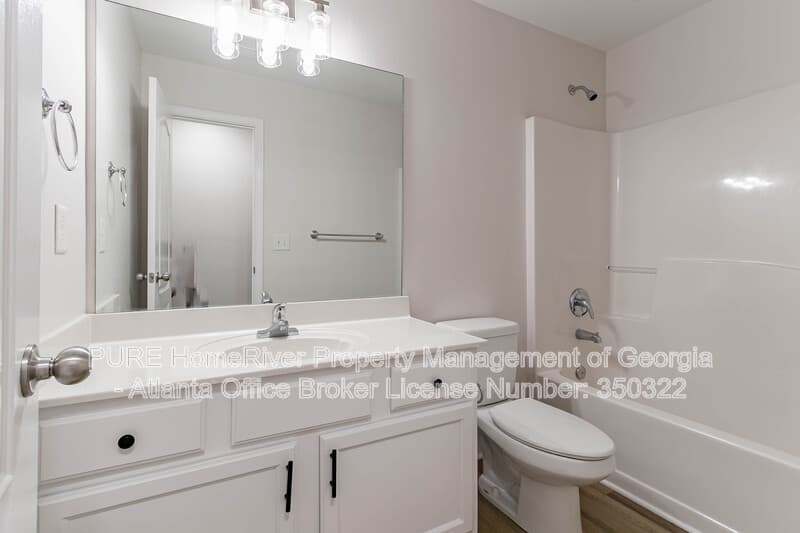 Buford House: 2839 Suttonwood Way