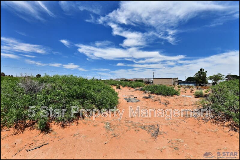 El Paso House: 14101 Koshare Ct