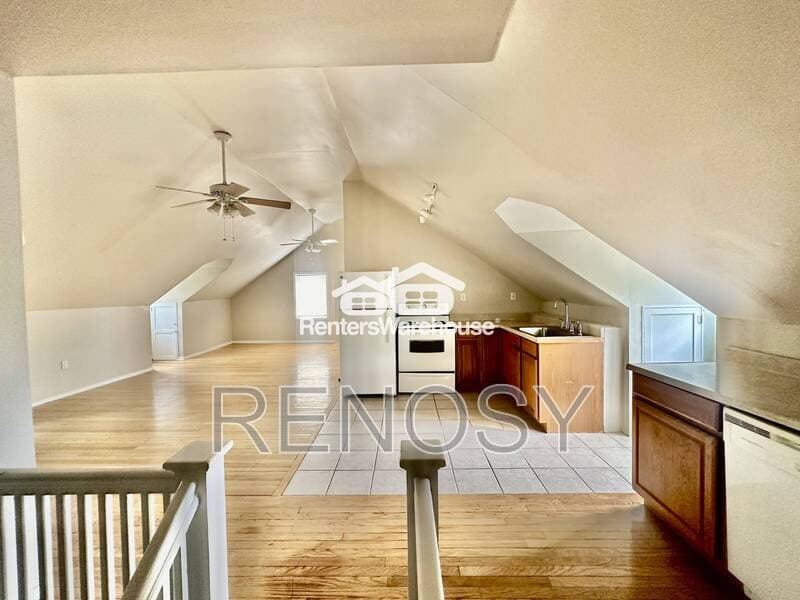 Des Moines Condo: 2300 Beaver Ave
