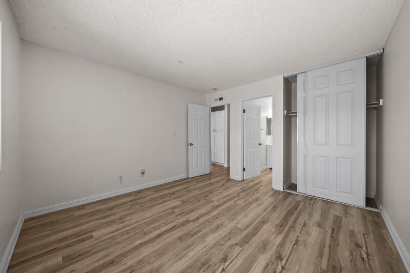 Spring Valley Condo: 9059 Harness Street