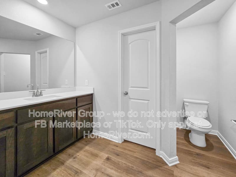 Dallas House: 6317 Baraboo Dr