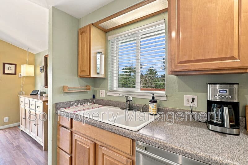 Santa Cruz House: 140 Spaten Way