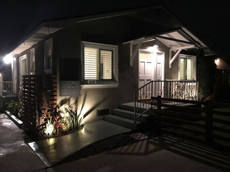 Pasadena House: 648 W Howard Street