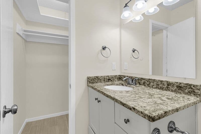 Mt Pleasant Townhome: 1105 Hidden Cove Dr