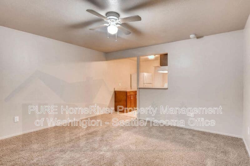 Lakewood House: 14510 Washington Ave SW