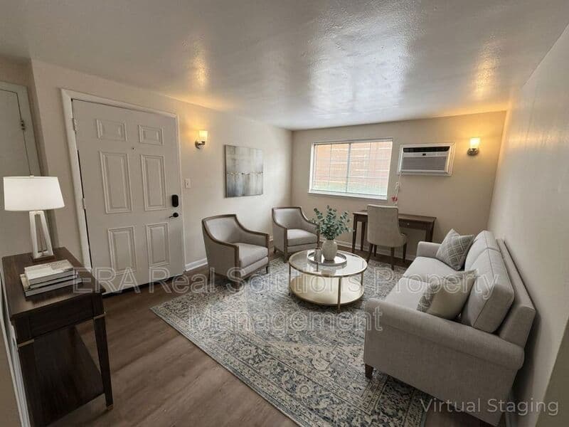 Columbus Condo: 221 Dana Ave.
