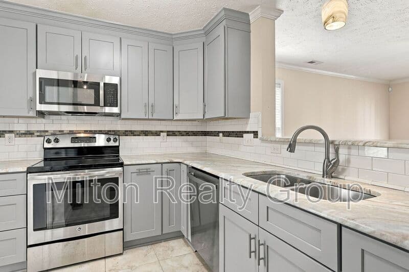 Fayetteville Condo: 3310 Harbour Pointe Place