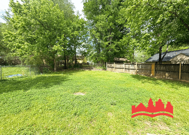 Memphis House: 504 Elmfield Cv