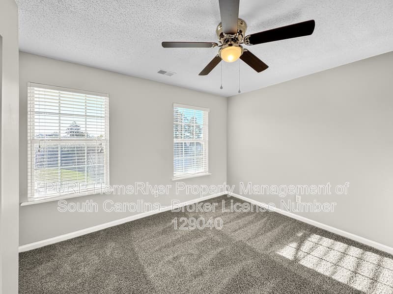 Lexington House: 108 Flyer Ct